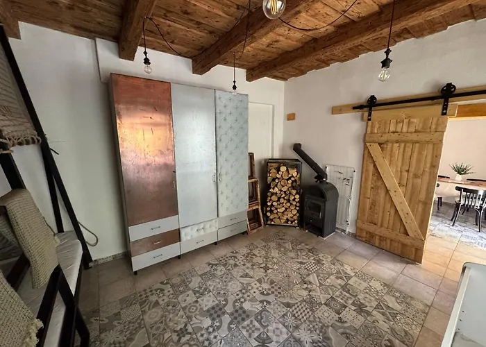 Banicka Kutka Na Zelezniku Revúca